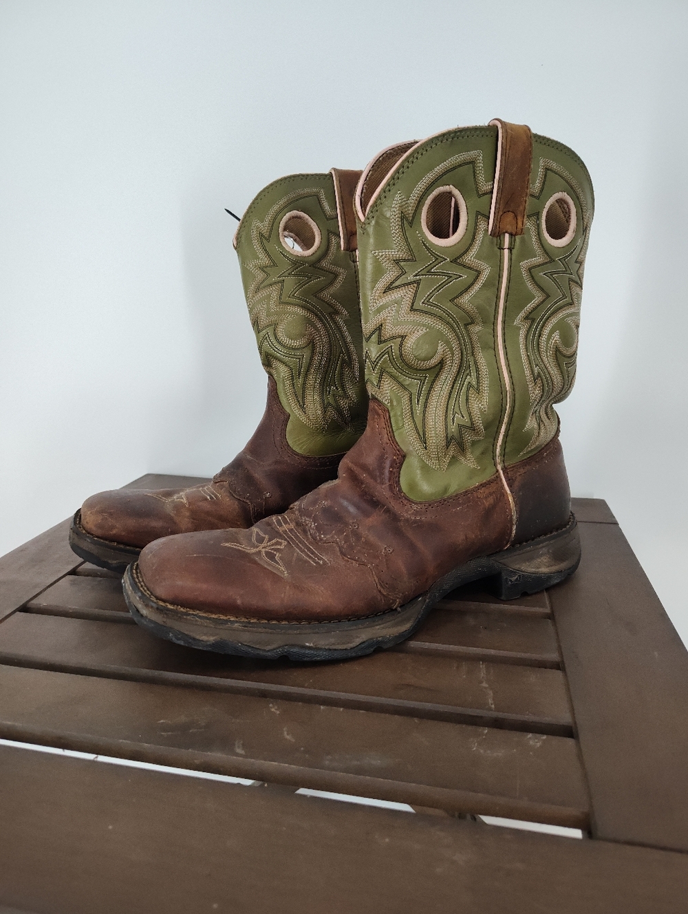 Durango Women's Brown Leather Cowboy Boots with Green Shaft Size 10M